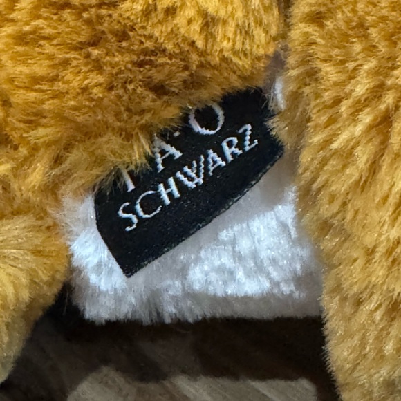 FAO Schwarz 21” Bengal Tiger Cub Plush Stuffed Animal - Picture 9 of 14